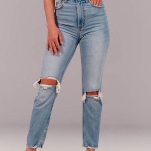 EUC Abercrombie & Fitch Ankle Straight Ultra High Rise Jeans 30 / 10 R